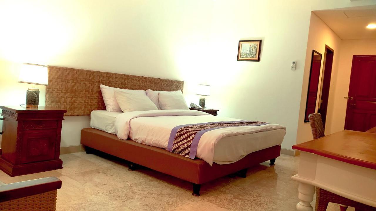 Hotel Puri Lovina Extérieur photo