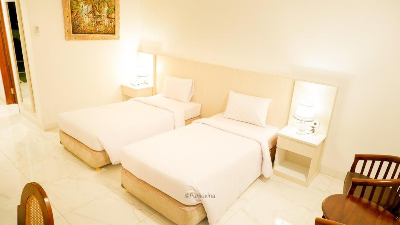 Hotel Puri Lovina Extérieur photo