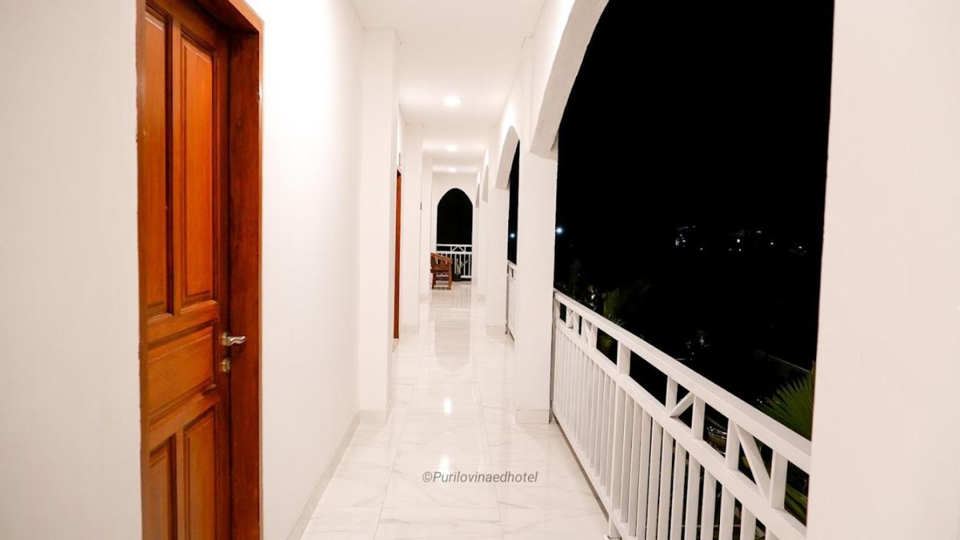 Hotel Puri Lovina Extérieur photo